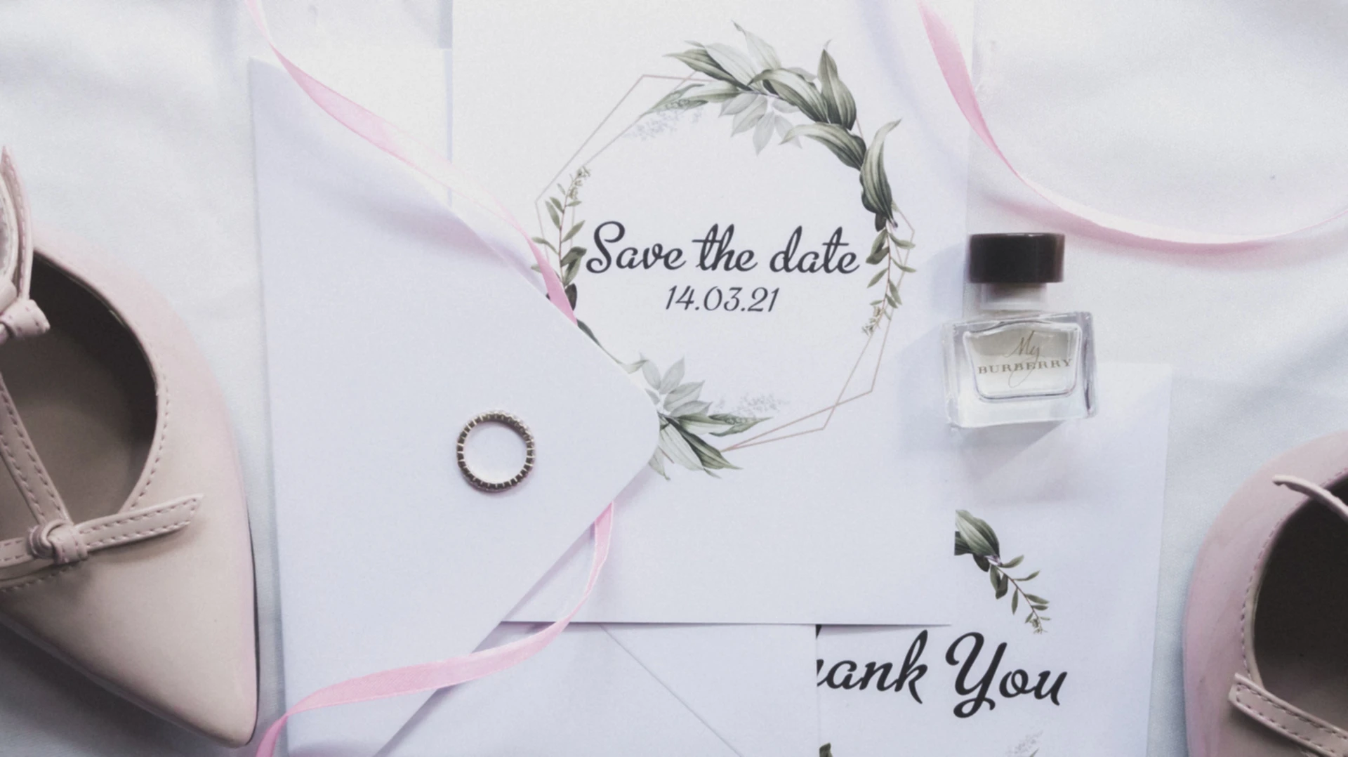 Save-the-Date, Hochzeitseinladung und RSVP: Wann kommt was?